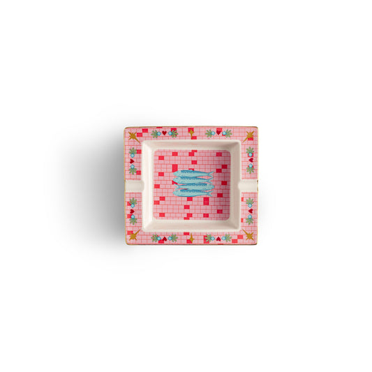 Sardine Kiss Ashtray Kin Suki